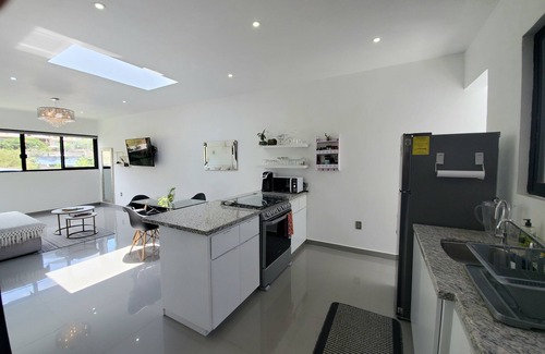 Ajijic Apartment | Revolucion 95 Modern Apt! Mountain Views