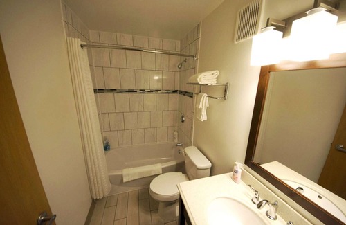 Fairbanks House | Rewak Studios:Two-GIG backed WiFi! Hotel-Style Furnished Studios-Central Location and Easy Walking