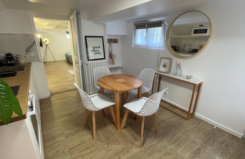 Maisons-Alfort Apartment | Rez de Jardin aux Portes de Paris