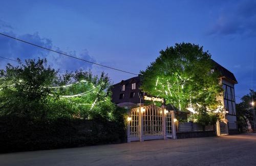 Chernovtsy Hotel | RGK Baron Gartenberg