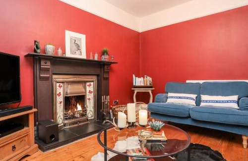 Rhosneigr House | Rhiwlas