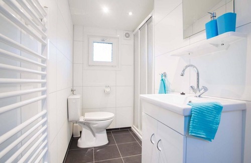 Ede Ski Chalet | ✓ Rialto at Recreatiepark 't Gelloo ✓ Holiday home for 6 persons ✓ Located in Ede (Gelderland) ✓ Holiday park on the Veluwe ✓ Book directly through the park