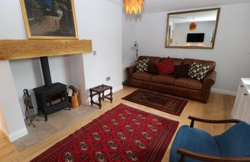Holestone Moor House | Riber View