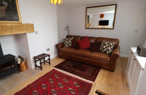 Holestone Moor House | Riber View