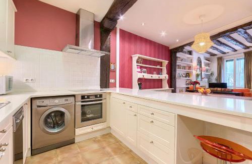 Bilbao Old Town Apartment | Ribera Market Old Town by Next Stop Bilbao