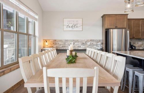 Indian Point House | Ridgeview Retreat