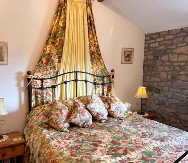 Peak District National Park House | Riding house Farm Cottages