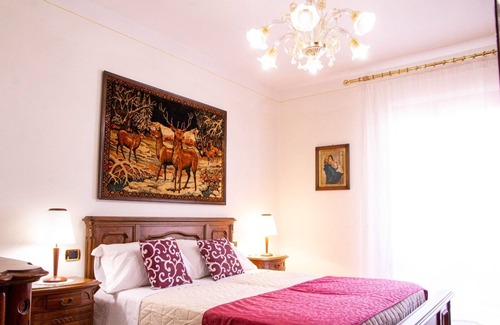 Vecchiano Apartment | Rifugio Romantico in Toscana