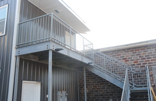 Zanoni Condo | Right on Main St! Shops, Arts, Dining and More!