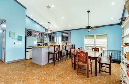 Surfside Beach House | Right ON the Beautiful Beach & So Lovely!