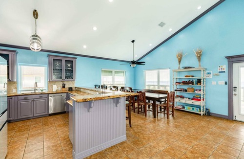 Surfside Beach House | Right ON the Beautiful Beach & So Lovely!
