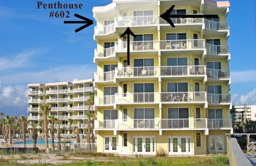 Fort Walton Beach Condo | Right on the Sand Dunes-Top Floor-BEACHFRONT-Free Bch Svc & Fitness Room