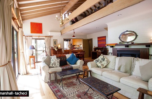 Barragga Bay House | RIKKARA 5 - Beach and Bush Retreat