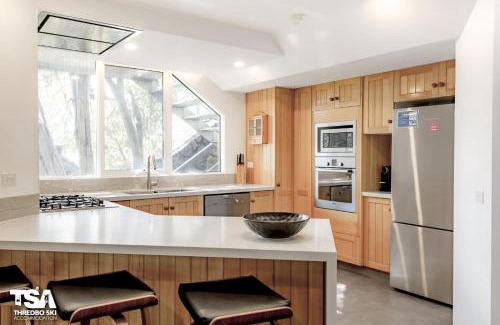 Thredbo Ski Chalet | Rileys Run