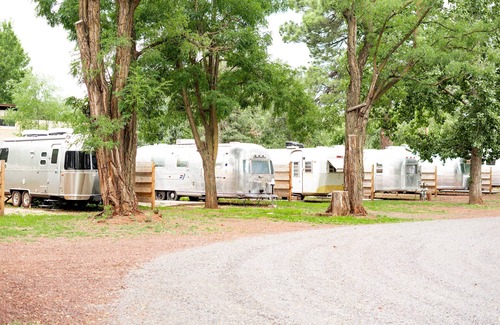 Pinetop Hotel | Rim Camp Vintage Airstream