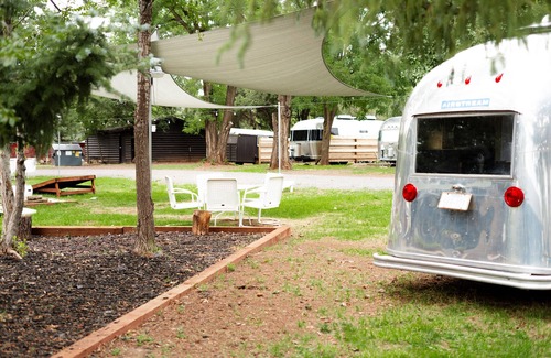 Pinetop Hotel | Rim Camp Vintage Airstream