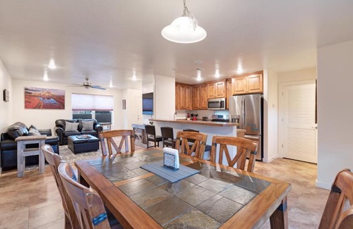 Moab South Valley House | Rim Vista 16A2
