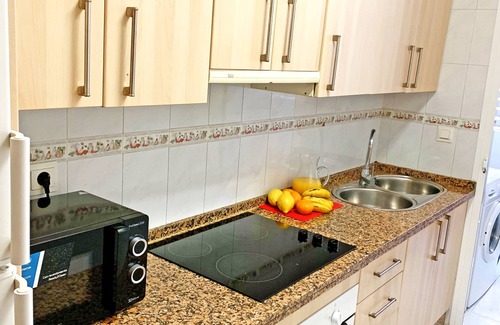 La Cala del Moral Apartment | RINCÓN ☀️ WIFI + NETFLIX + POOLS + SEA ☀️
