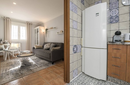 Benamahoma House | RINCON DE LOS DESEOS - Charming apartment with nice patio and Free WiFi