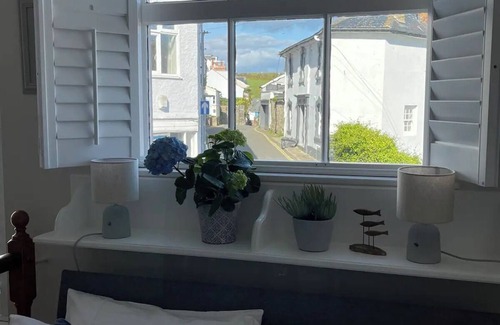 Salcombe House | Ringmore Cottage - Salcombe - View over estuary