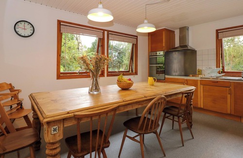 Heacham Cottage | RINGSTEAD LODGE, family friendly, with open fire in Heacham