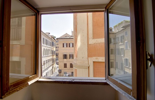 Rione VIII Sant'Eustachio Apartment | Rinidia Roma Centro