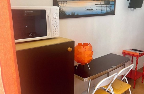 Rio Marina House | Rio Marina studio apartment in a characteristic residence 10 meters from the sea