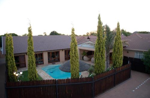 Universitas House | Rise and Shine Lodge