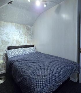Wigan House | Ritchie Guest House