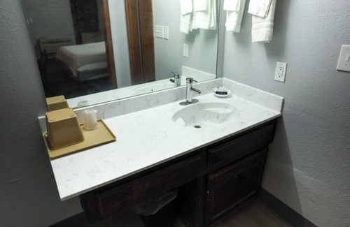 North San Antonio - SAT Hotel | Rittiman Inn And Suites