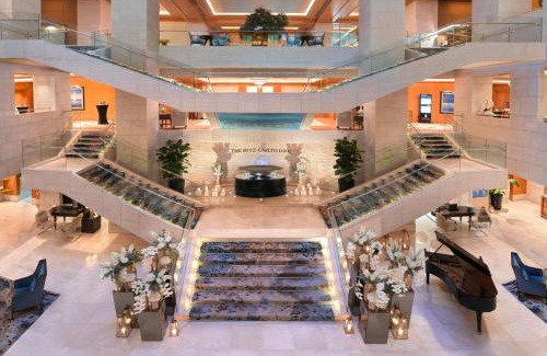 Trade Center Hotel | Ritz Carlton DIFC Downtown Dubai
