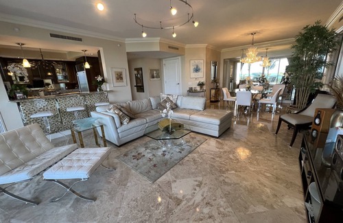 Singer Island Condo | RITZ-CARLTON LUXURY ON THE BEACH