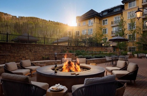 Vail Villa | Ritz Carlton Residences Vail: Luxurious alpine mountain resort home