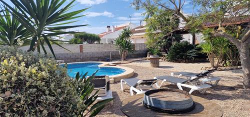 Riumar House | Riumar "Primavera", 50m to beach, private pool, On-Site-Service, dog beach