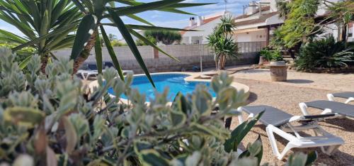 Riumar House | Riumar "Primavera", 50m to beach, private pool, On-Site-Service, dog beach