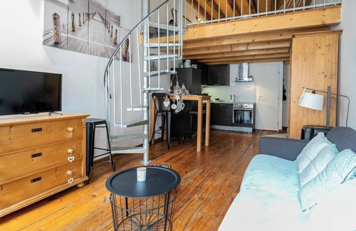 Annecy Old Town Apartment | Riva charme de la vieille ville