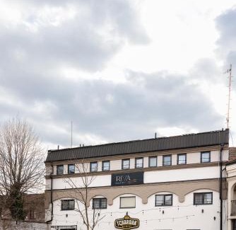 Valjevo Hotel | RIVA sleep & chill