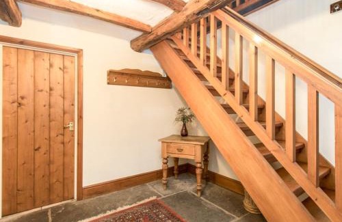 Kendal House | Riven Oak