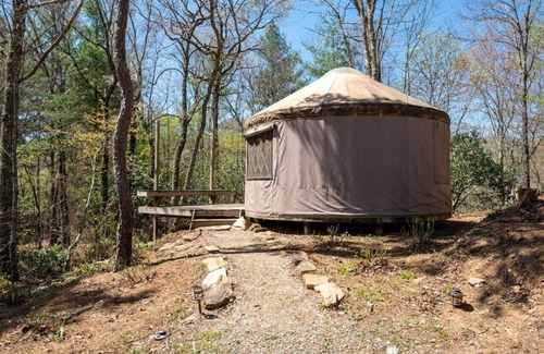 Bryson City RV Rental | River Access & Hot Showers