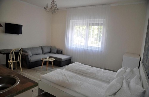 Mako House | River Apartment