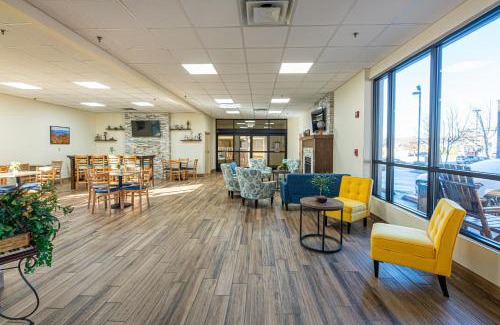 Pigeon Forge Hotel | River Bend Inn - Pigeon Forge