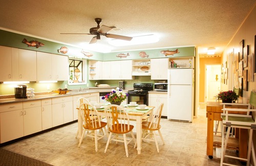Kerrville House | River Frontage! 600' of private Guadalupe River - Tubes/Floats included!