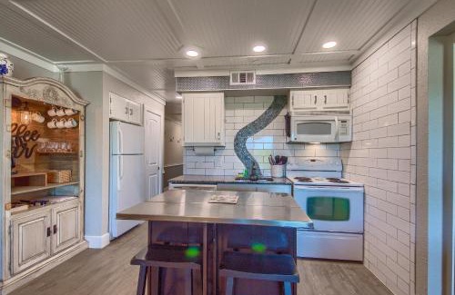 New Braunfels Apartment | River Hippie RRC A302