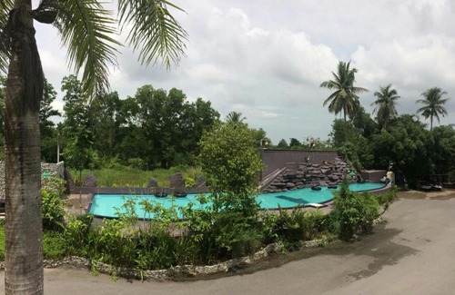 Makham Tia Resort | River Nature Hotel