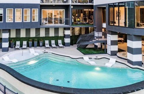 Washington Ave./ Memorial Park Apartment | River Oaks 2BEDROOM Loft style + Free Parking