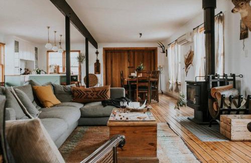 Riverlea House | River Ranch Mudgees Unique Rural Escape
