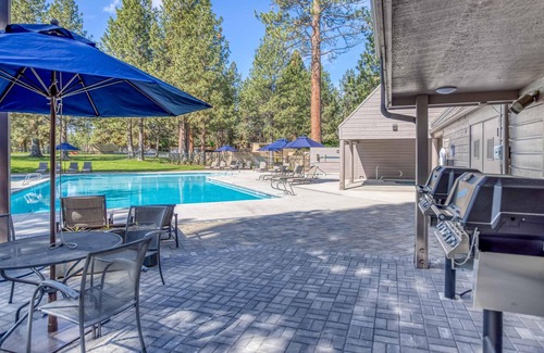 Century West Villa | River Ridge 517a