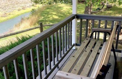 Cody Apartment | River's View- Overlooking the Shoshone River
