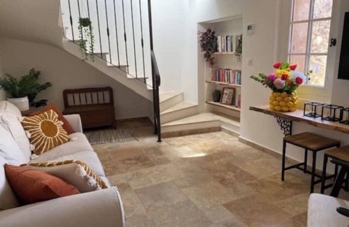 Lorgues Other | River side farmhouse with olive grove in a small hamlet close to Lorgues