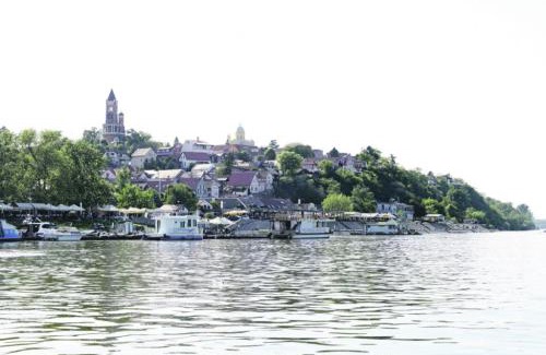 Zemun Apartment | River side suites